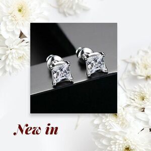 Cubic Zirconia Stud Earring Jewelry Gift Birthday Wedding Elegant Silver Set